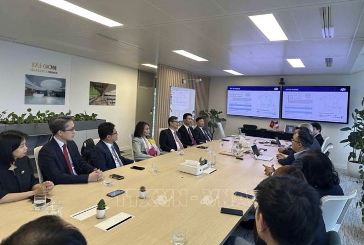 France acknowledges growing presence of Vietnamese businesses